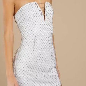 Tobi KAYLA WHITE EMBELLISHED BODYCON DRESS